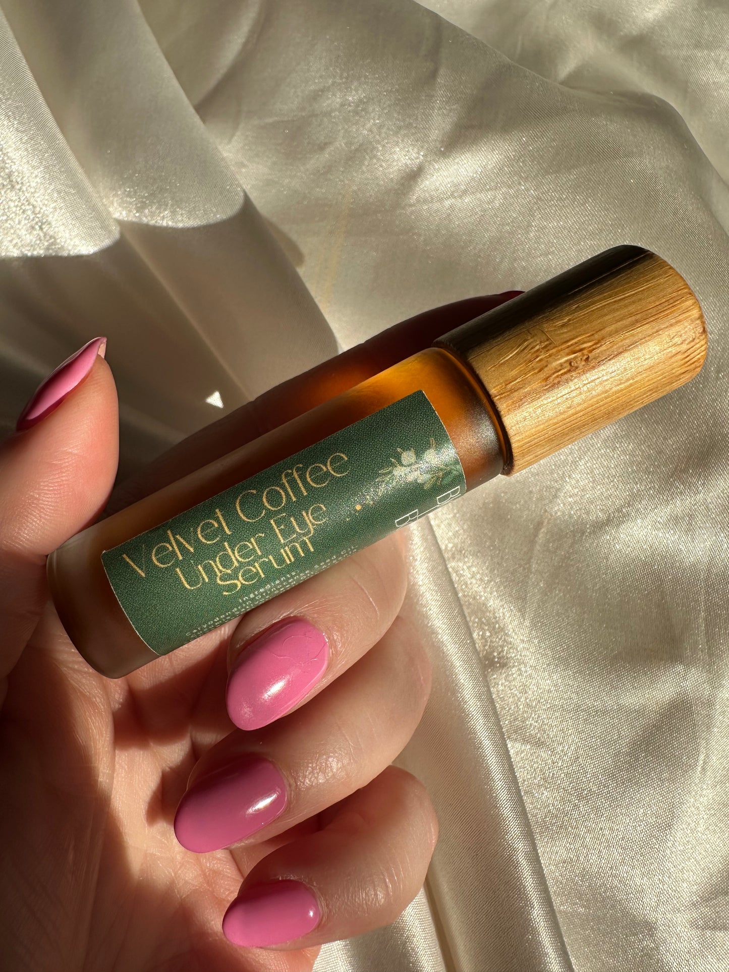 Velvet Coffee Under Eye Serum